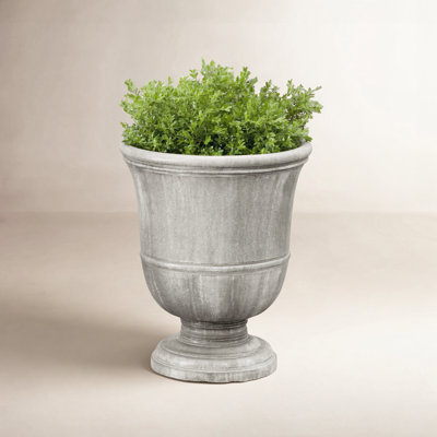 Connerton 18" Urn Planter