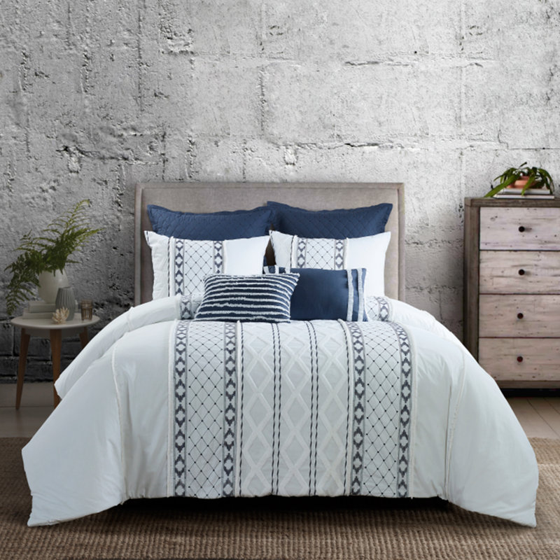 Trellis Cotton Channel Striped Comforter Set, Queen Comforter + 2 Standard Shams