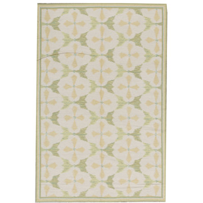 Hand-Knotted High-Quality Light Gray Area Rug