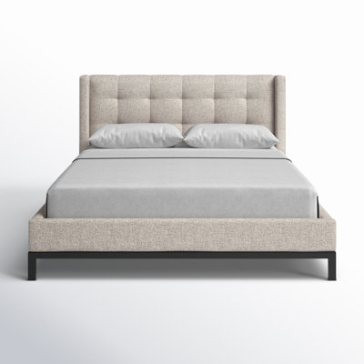 Estrela Wingback Bed