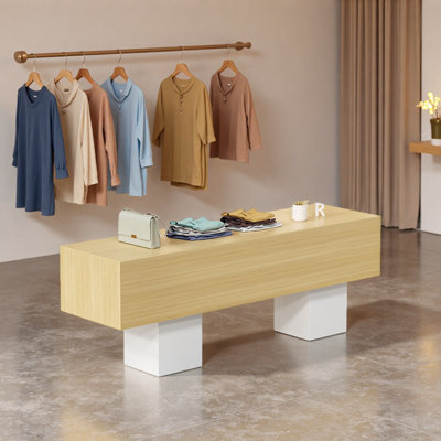 Présentoir de magasin de vêtements haut de gamme
