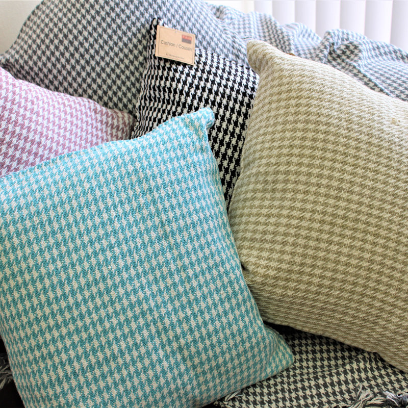 Throws Houndstooth Reversible Throw Pillow, Purple/White
