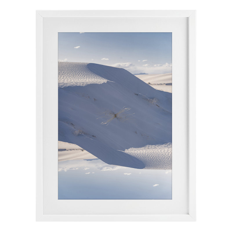 «Symmetric Sand Dunes», reproduction encadrée sous verre, conception de Robin Vandenabeele, H 23 po x l 17 po