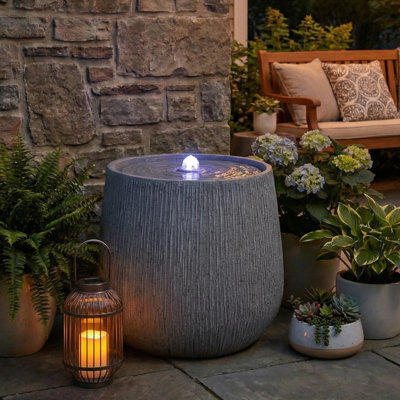 Fontaine d'extérieur en polyrésine 12,99 po H avec lumière DEL