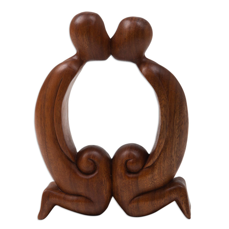Sculpture en bois Faiqa