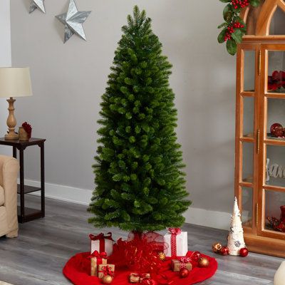 Arbre de Noël élancé artificiel épinette vert avec 300 lumières DEL