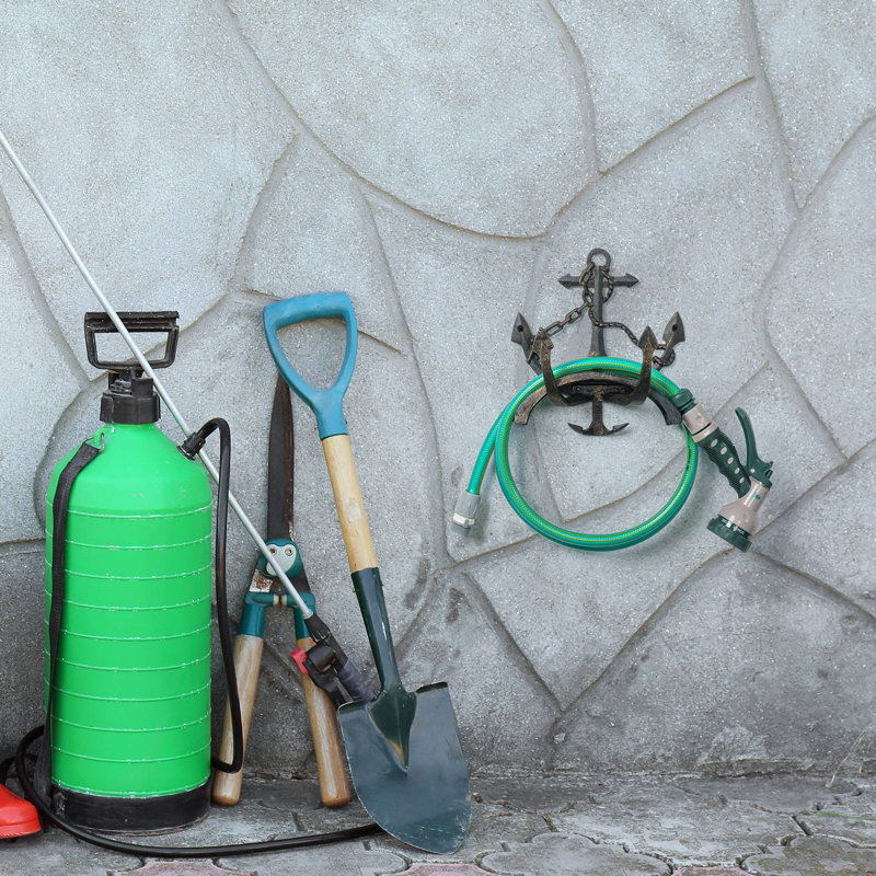 Iron Wall Mounted Garden Hose Holder