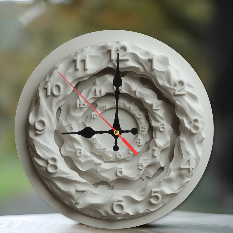 Horloge élégante en spirale