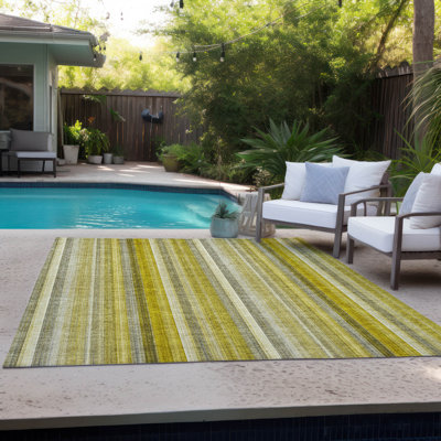 Kinslee Washable Striped Indoor / Outdoor Rug