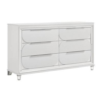 Commode, finition blanc perle