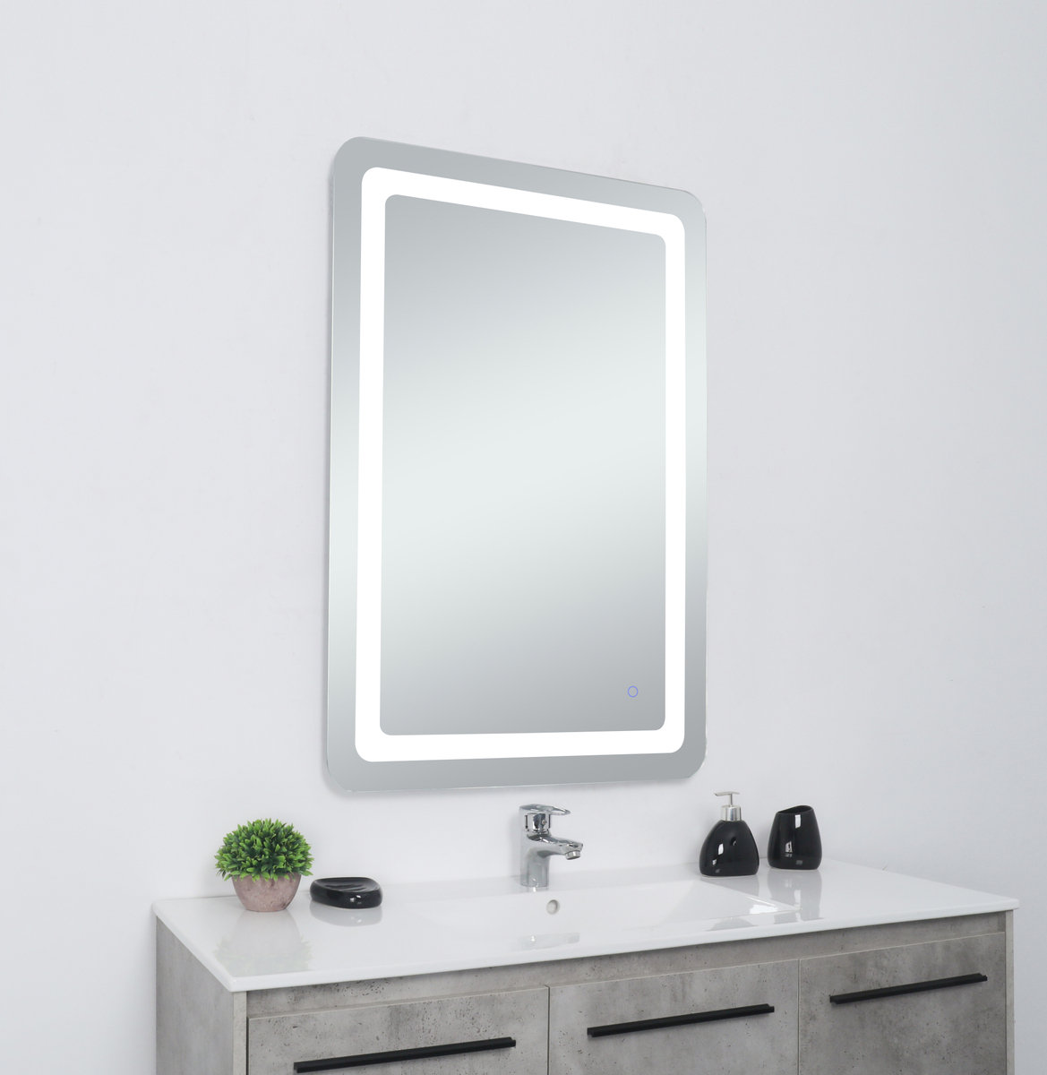 Juliane Accent Mirror, Rectangle, 40" x 24"