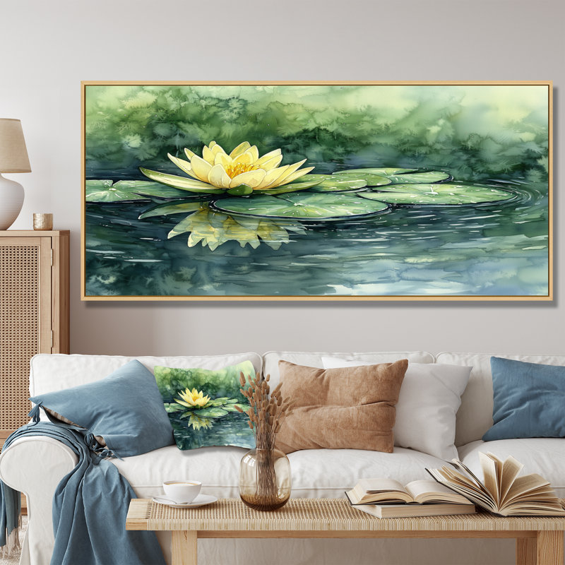 «Water Lotus Flower Tranquility At The Pond II», art mural Lotus pour le salon, H 28 po x l 60 po, Floater Framed, Doré