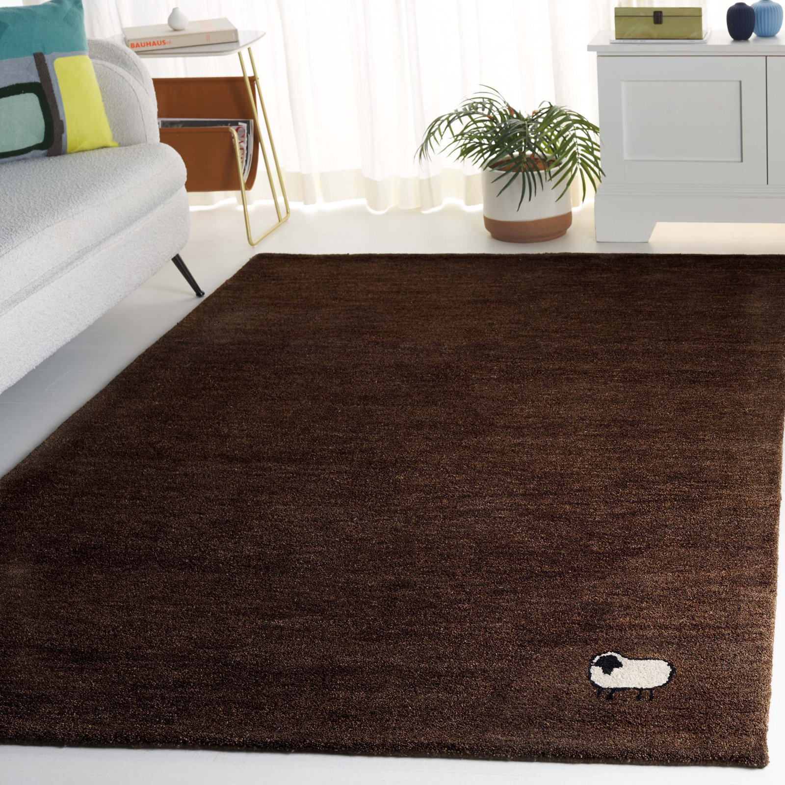 Racheal Brown Hand-Woven Rug, Rectangle 5' x 8'