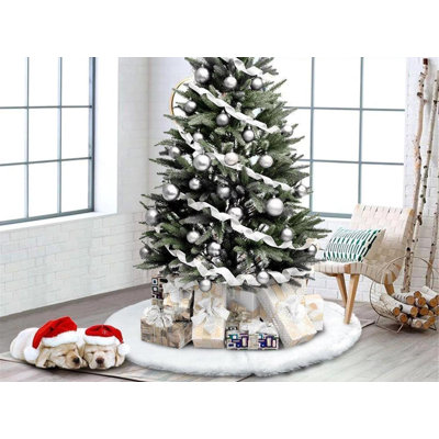 Faux Fur Tree Skirt