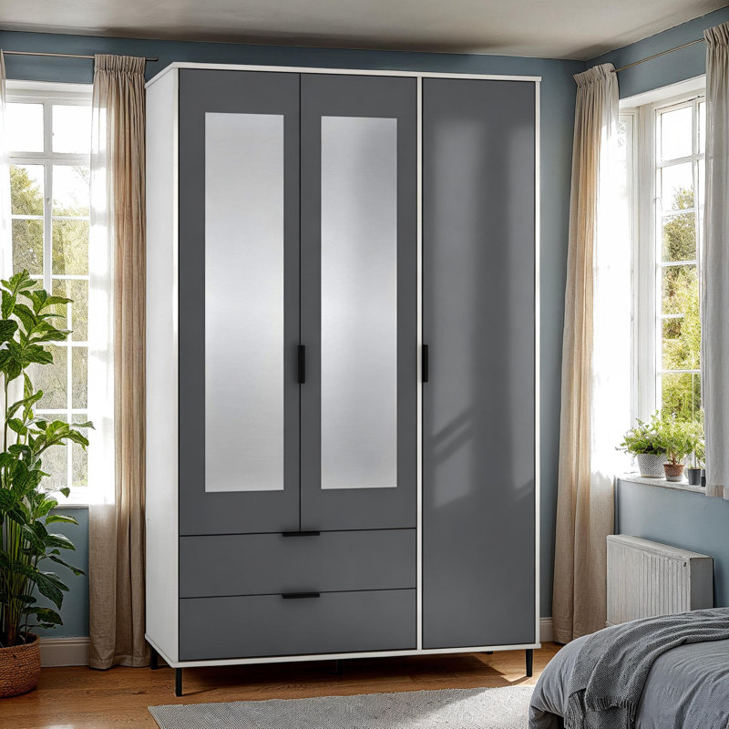 3 Door Wardrobe, 196cm H x 121.50cm W x 52cm D