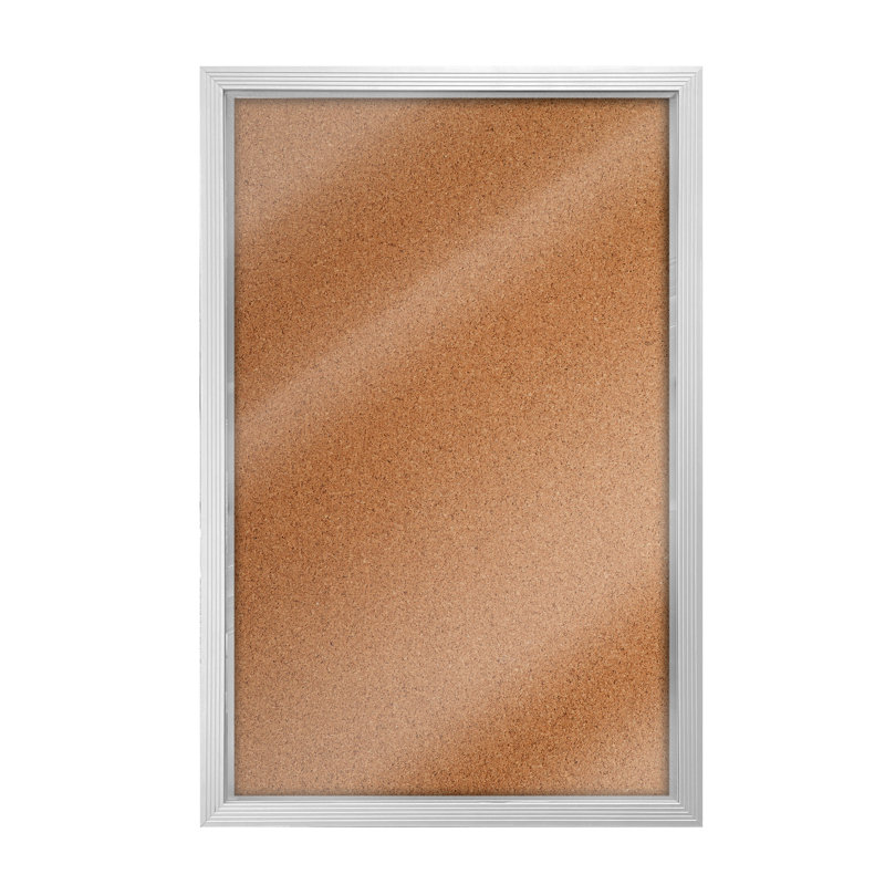 Tableau d’affichage fermé, H 3 pi x l 2 pi