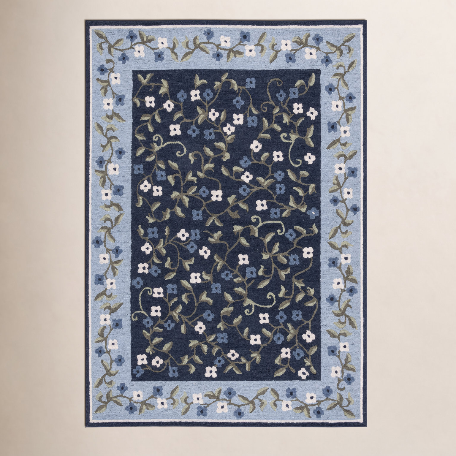 Hand-Tufted Wool Floral Outdoor Rug, Rectangle 6' x 9'