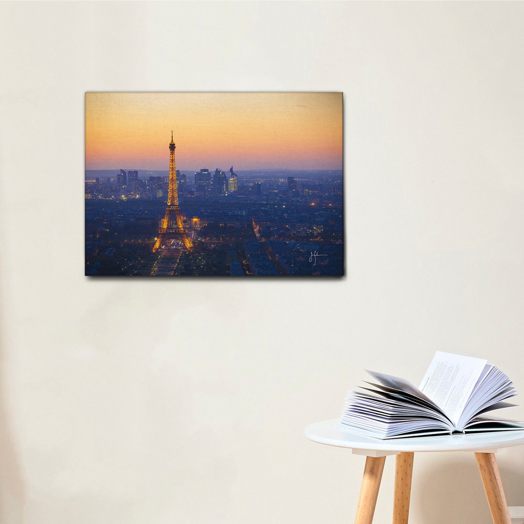 Leinwandbild Eiffel Tower at Sunset von Jim Zuckerman