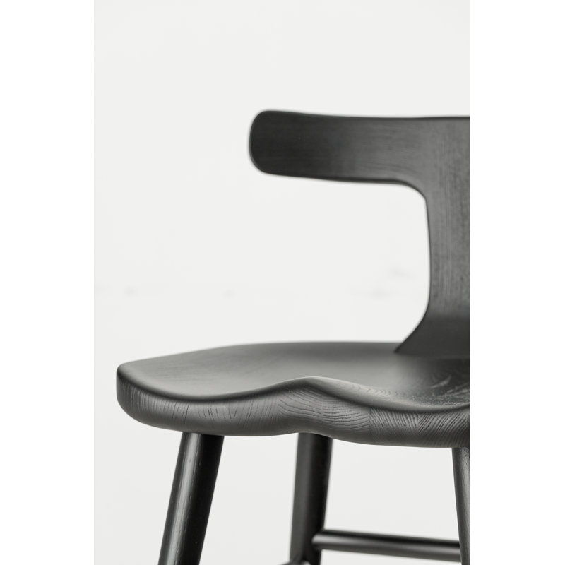 Chaise Anvil avec dossier, Noir mat, Tabouret de bar (siège d'une hauteur de 31 po)