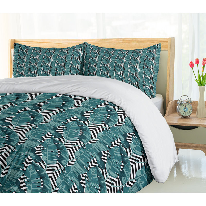 No Duvet Cover, California King Duvet Cover + 2 Standard Shams