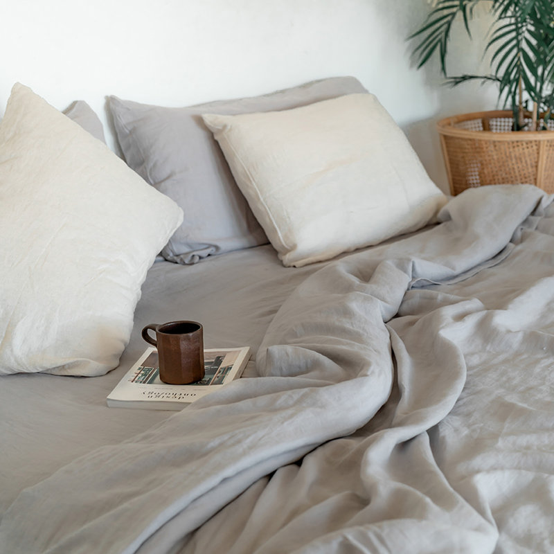 Baloo Living Stonewashed Linen Sheet Set, Queen Sheet Set with 3 Additional Pieces, Gray