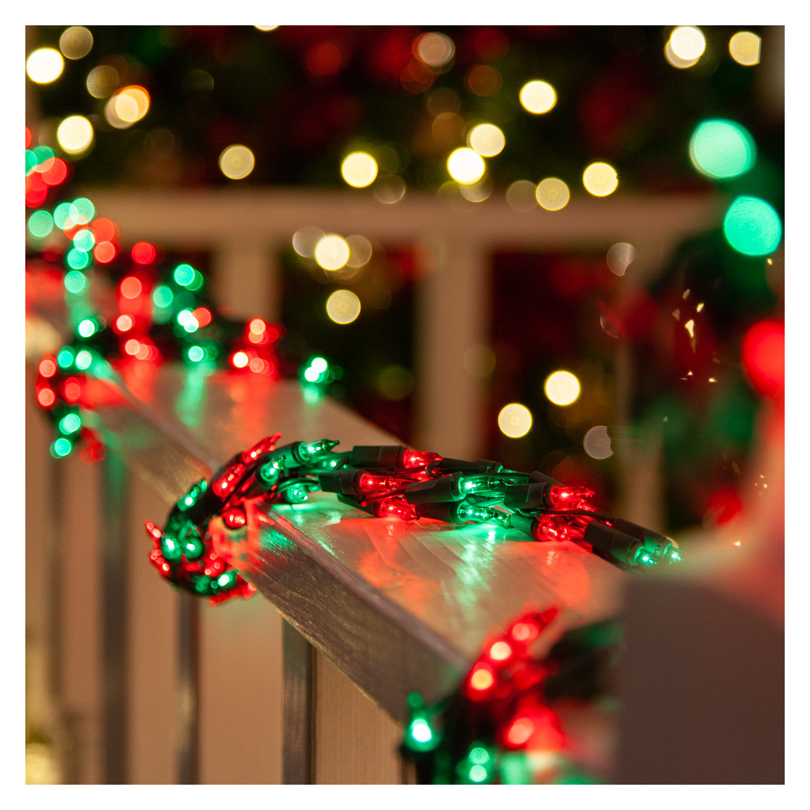300 Bulb Garland String Lighting, Red and Green