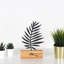 Élégant objet décoratif, métal noir et bois, 6,7 po x 10,6 po x 1,4 po | 100% métal (épaisseur: 0,08 pouce) et base 100% bois véritable | Conception unique avec des variations naturelles de couleur et de texture | Parfait pour la décoration intérieure et les intérieurs modernes-1676313295