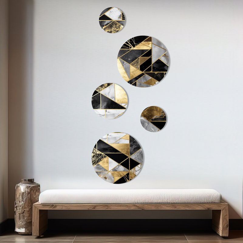 Gold Geometric Order I - Modern Geometric Metal Wall Décor