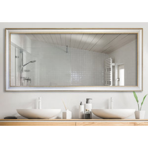 Navarette Traditional Bathroom/Vanity Mirror