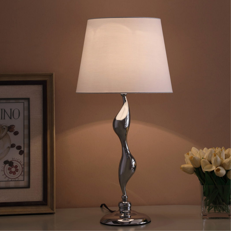 Lampe de table argentée 24 "Erte Art Deco Silhouette