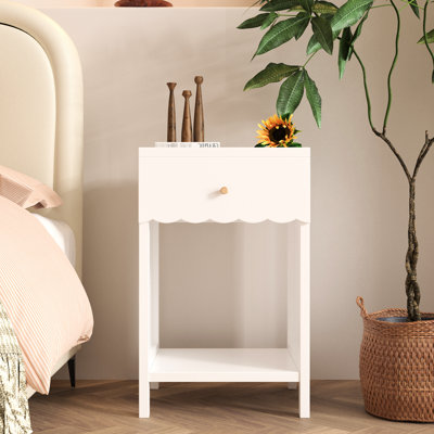Modern Bedside Table With Scalloped Edge, Drawer And Open Shelf, Ideal For Bedroom, ' Room, High - Quality Material
