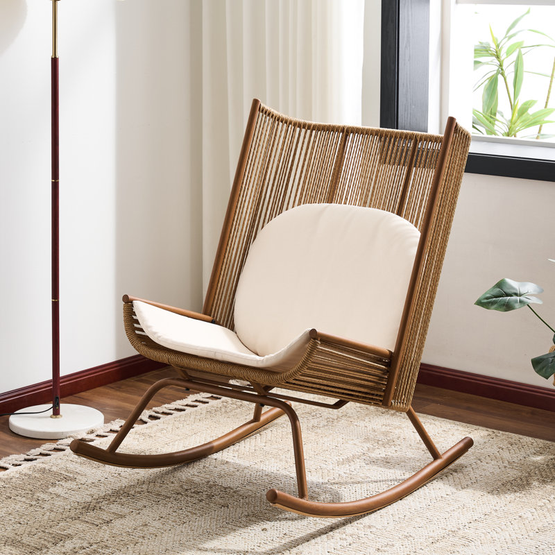 Chaise berçante d'extérieur Rosella Hyrum avec rotin en PE et haut dossier, 1, Brun