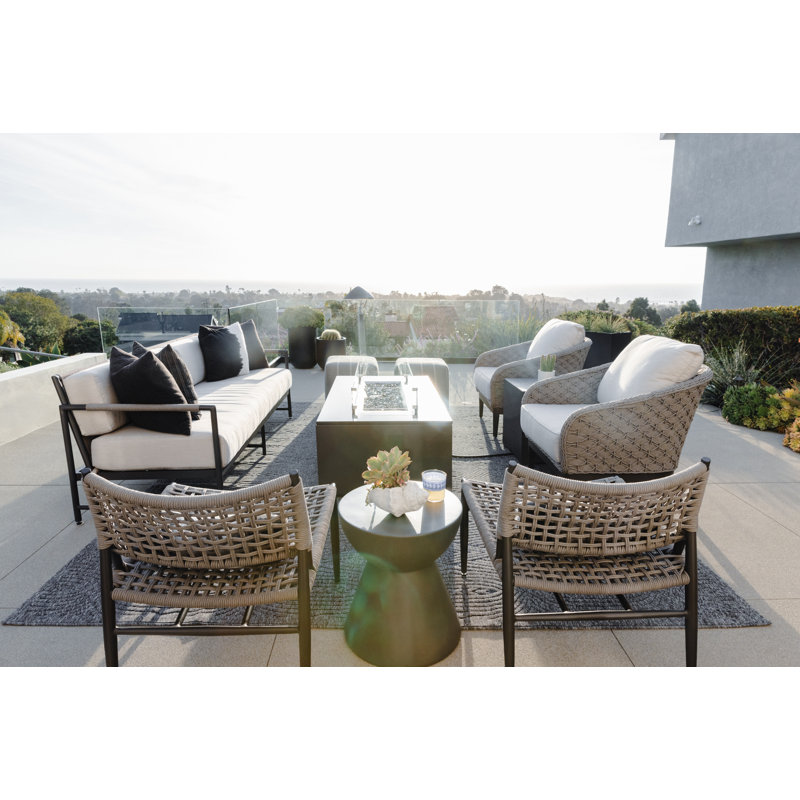Causeuse d'extérieur de 62 po de largeur avec coussins Sunbrella Esme, Sunbrella® Echo Ash