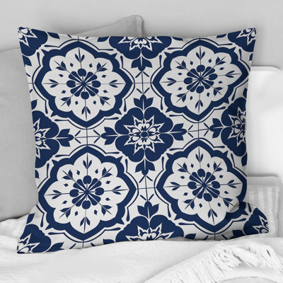 Coussin décoratif traditionnel bleu et blanc octogonale I
