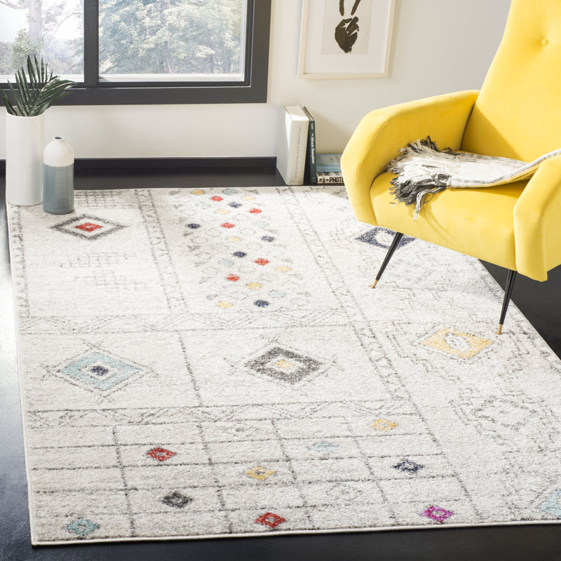 Tarantino Geometric Hand Woven Area Rug, Rectangle 183 x 274 cm