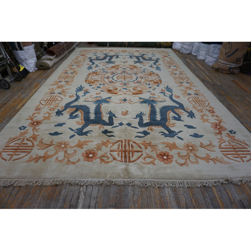 Light Ivory Color Antique Chinese Artistic Dragon Design Large Size Area Rug