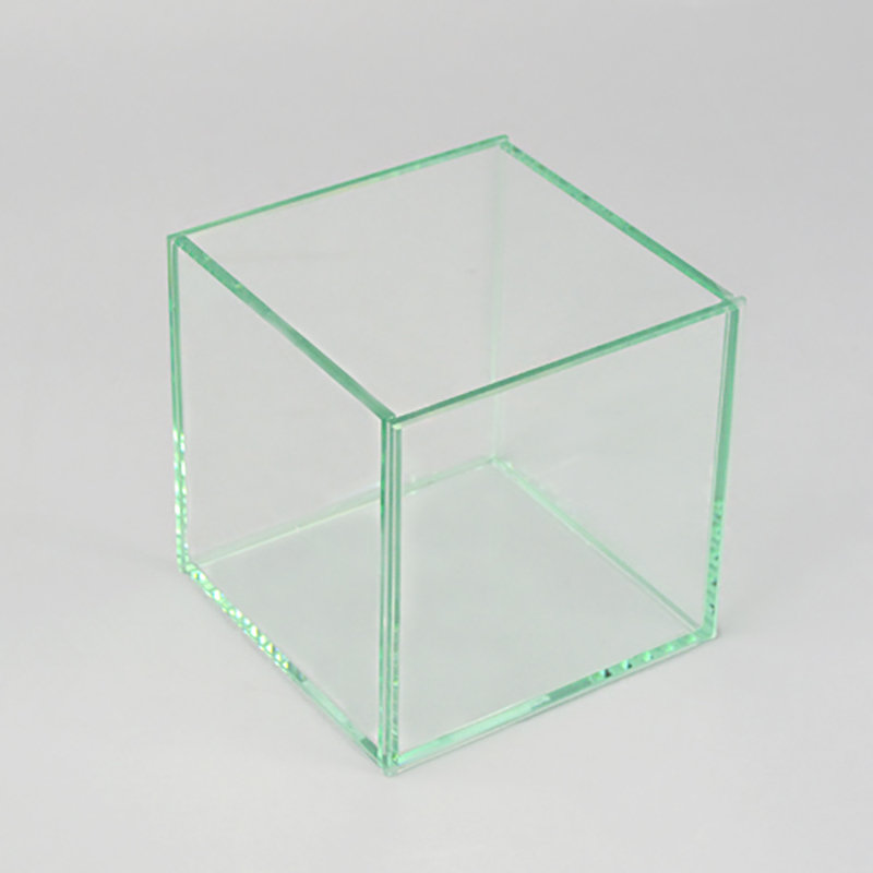 Porte-photophores en forme de cube de verre teinté sea-foam, H 4 po x l 4 po x P 4 po