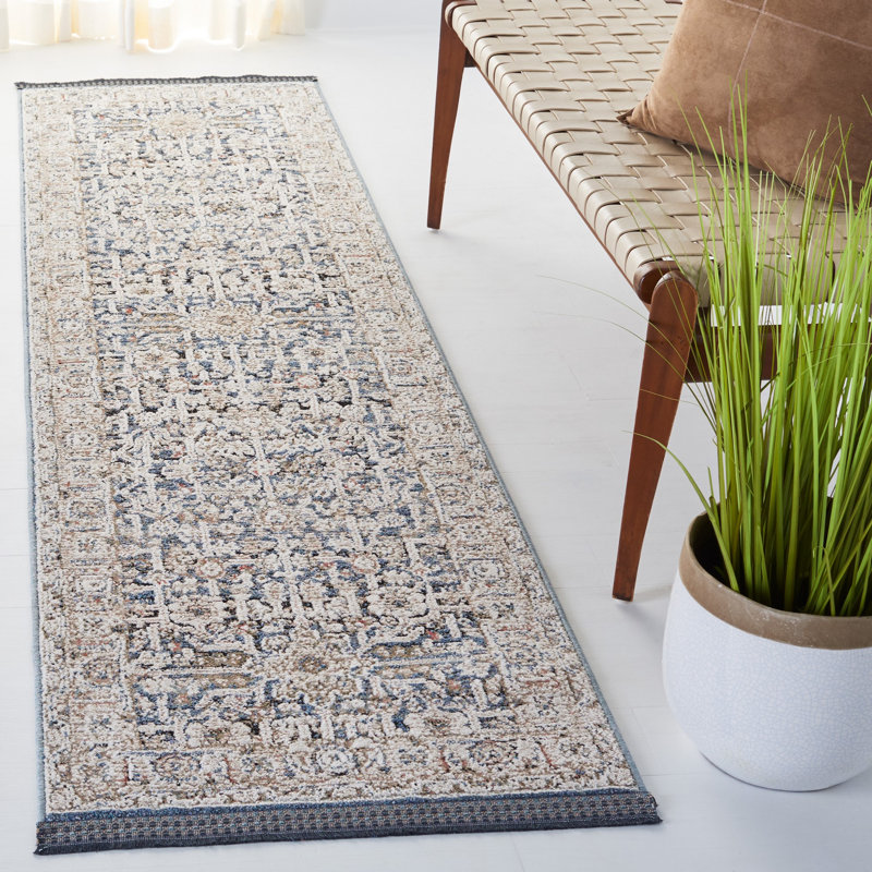 Vivaldi Performance Oriental Rug, Runner 2'2" x 8'