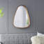 Miroir Irrgeular avec cadre en bois