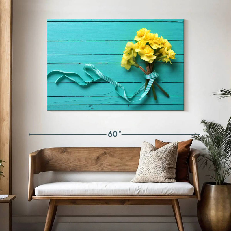 Bouquet de jonquilles Harnek sur fond bleu, H 32 po x l 48 po