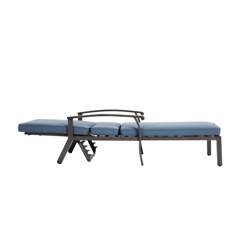 Méridienne en aluminium coulé Blue Cross