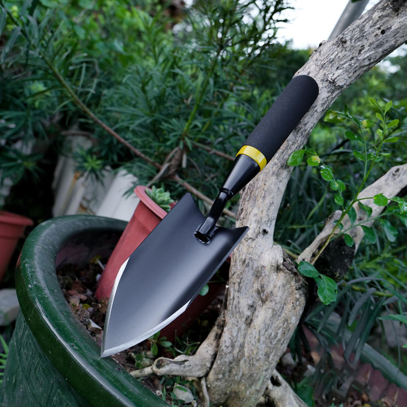 Pelle de jardin
