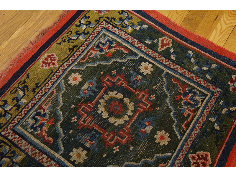 One-of-a-Kind 2'5" X 2'9" Area Rug