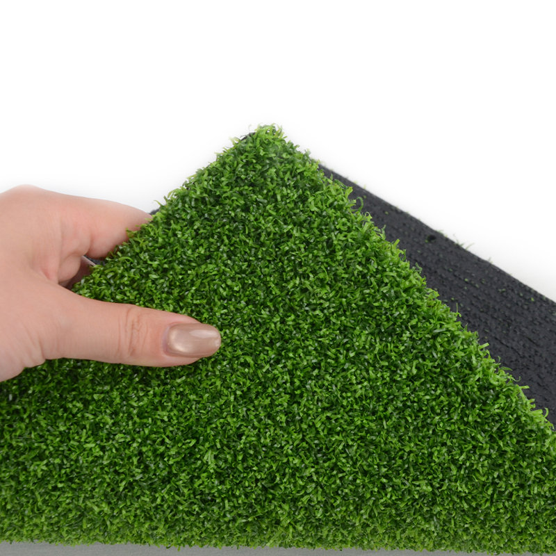 Gazon artificiel 1,8 x 2,7 m (6 x 9 pi) adapté aux animaux domestiques, idéal pour terrasse, jardin et balcon.