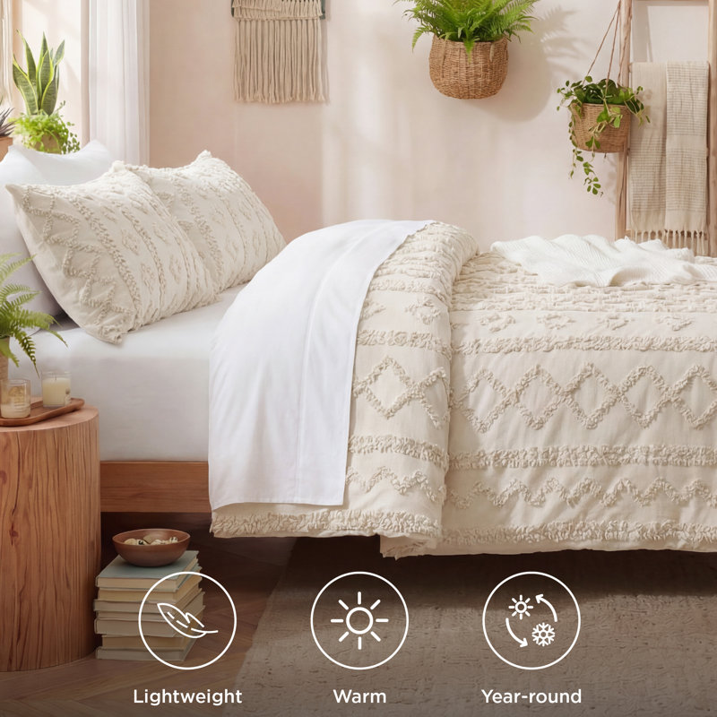 Bedsure Tufted Embroidery All-Season Microfiber Comforter Set, Beige, Full Comforter + 2 Standard Shams