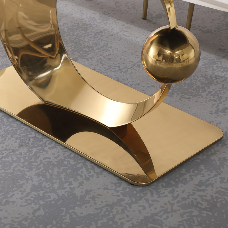 Table de salle à manger en pierre de 71 pouces de couleur blanche Carrara avec base à piédestal rayé, Doré