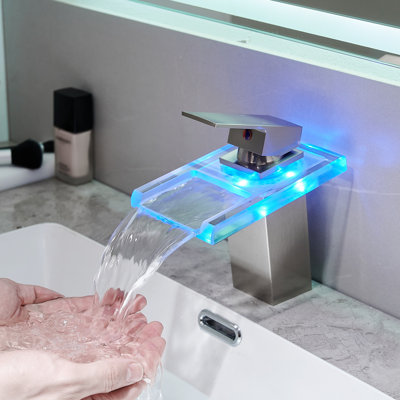 Single-Hole Bathroom Faucet