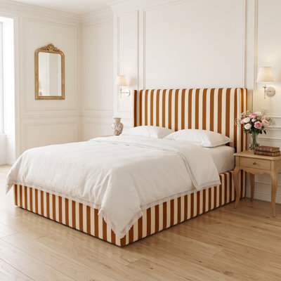 Lit de rangement tapissier à oreilles Mid-Century moderne à rayures Cabana, terre cuite