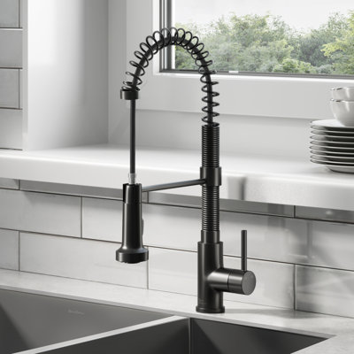Nouvet Single Handle, Pull-Down Kitchen Faucet