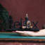 Or antique et noir - Bouddha Pose